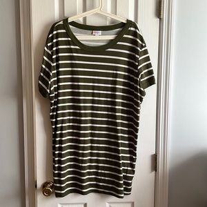 Lularoe 2XL t shirt